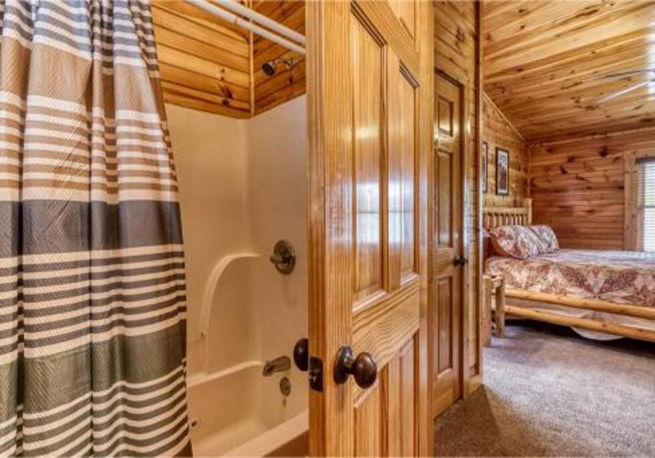 Dreams Come True With This Luxury Cabin! Gatlinburg Bagian luar foto